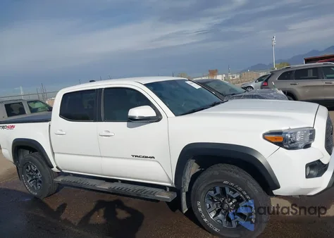2022 Toyota Tacoma Trd Off Road z USA, uszkodzony, nr VIN 3TMCZ5AN1NM532520